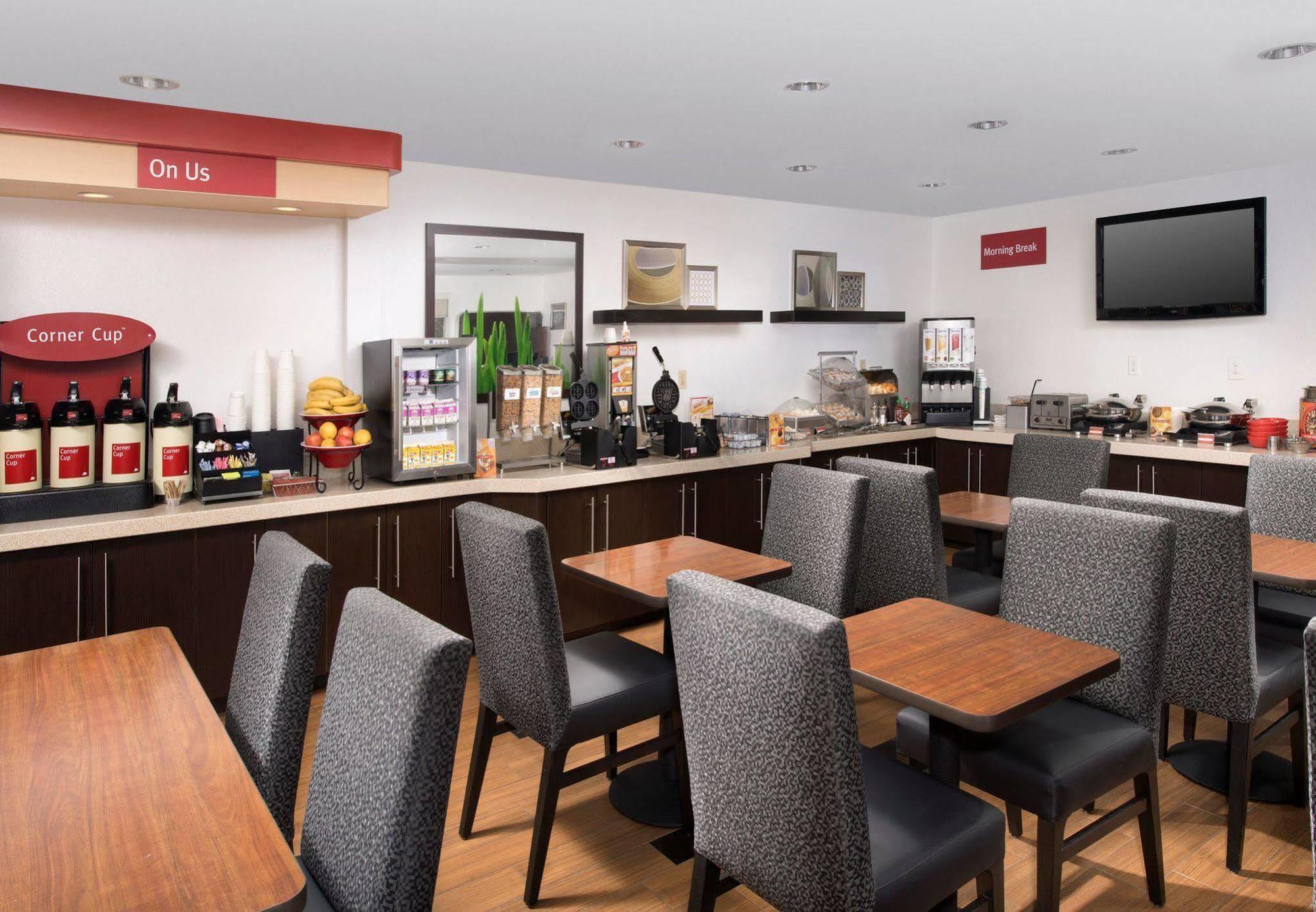 Towneplace Suites By Marriott Albuquerque Airport Exterior foto